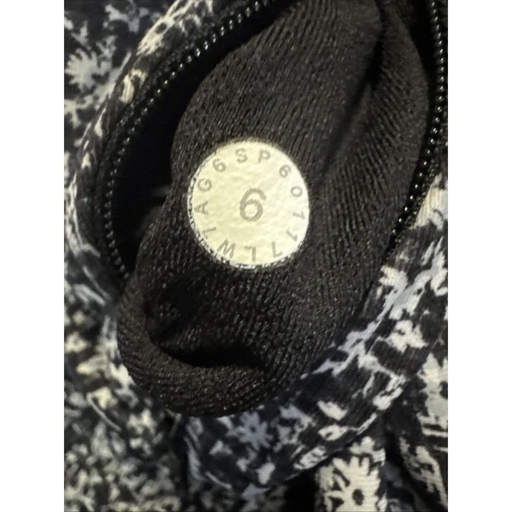 Lululemon BUNDLE OF 2  Sole Training Shorts 6